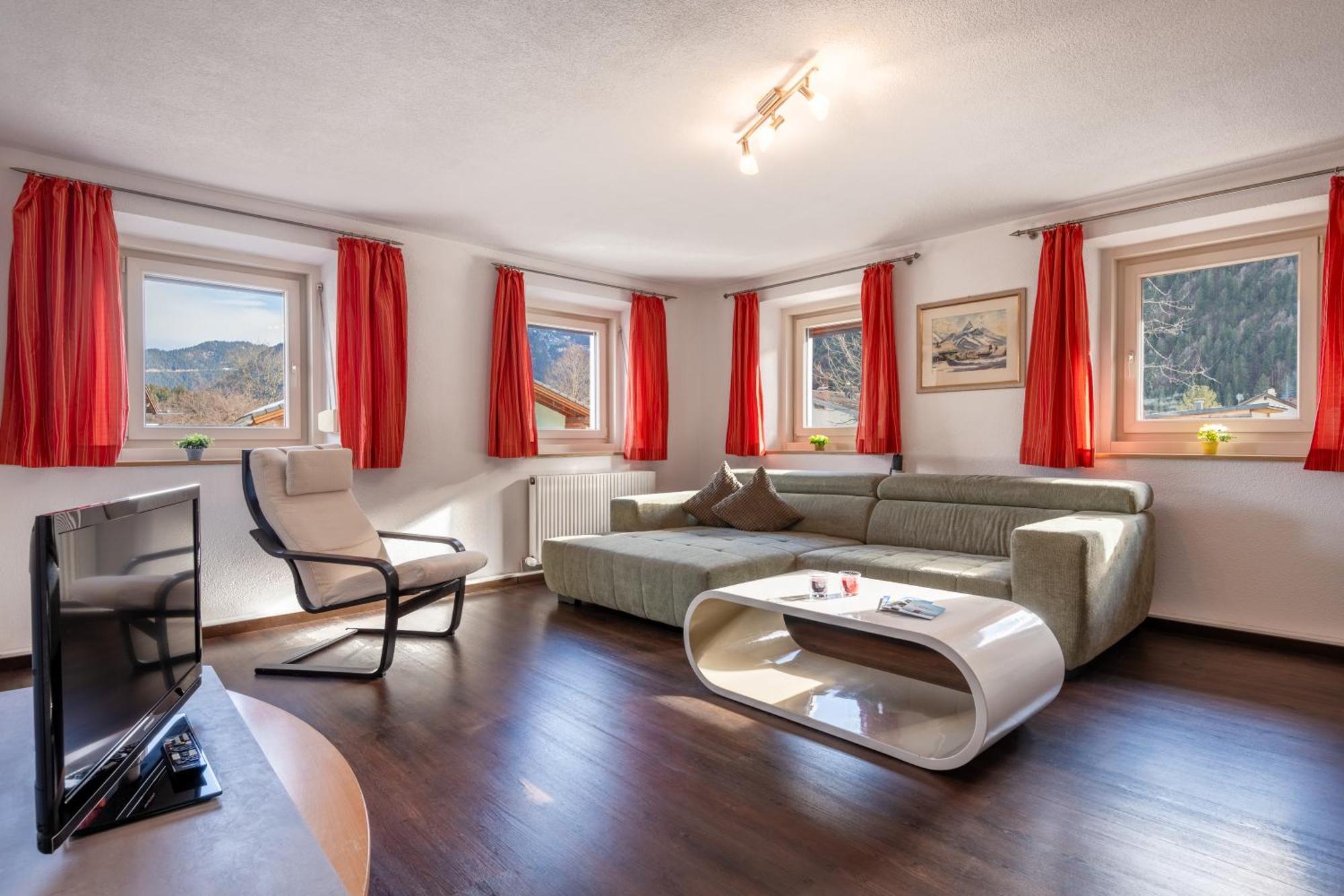 Apartmenthaus Ehrenberg Ehenbichl Dış mekan fotoğraf